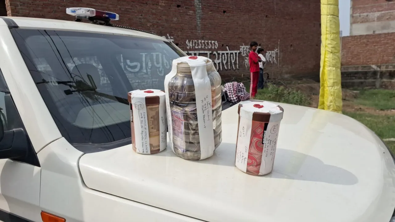Budaun Alapur Delhi Police Raid Azhar Case