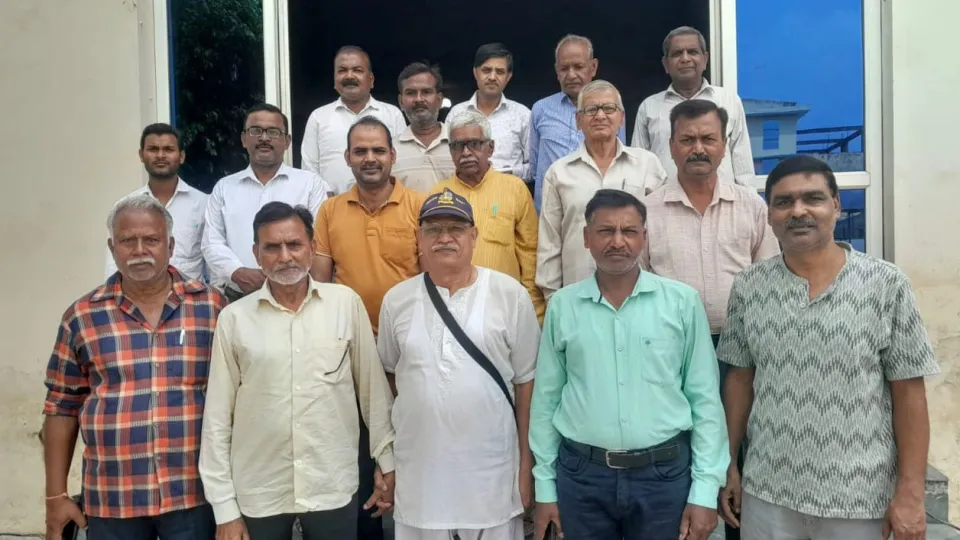 भारतीय पटेल महासभा बदायूं की बैठक में पटेल जयंती और शिवाजी महाराज की प्रतिमा पर चर्चा